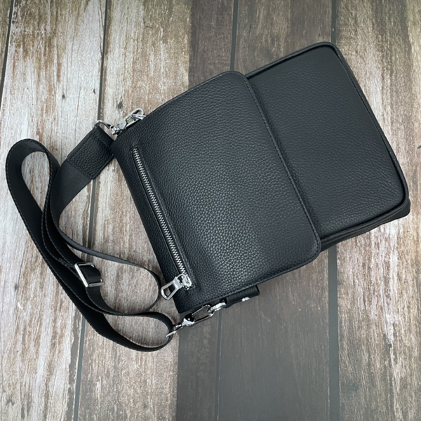 スーパーコピーブランドバッグ着用イメージ